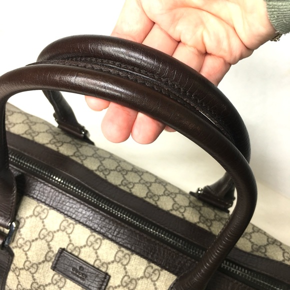 Gucci authentic brown monogram coated canvas unisex travel bag - Picture 11 of 15